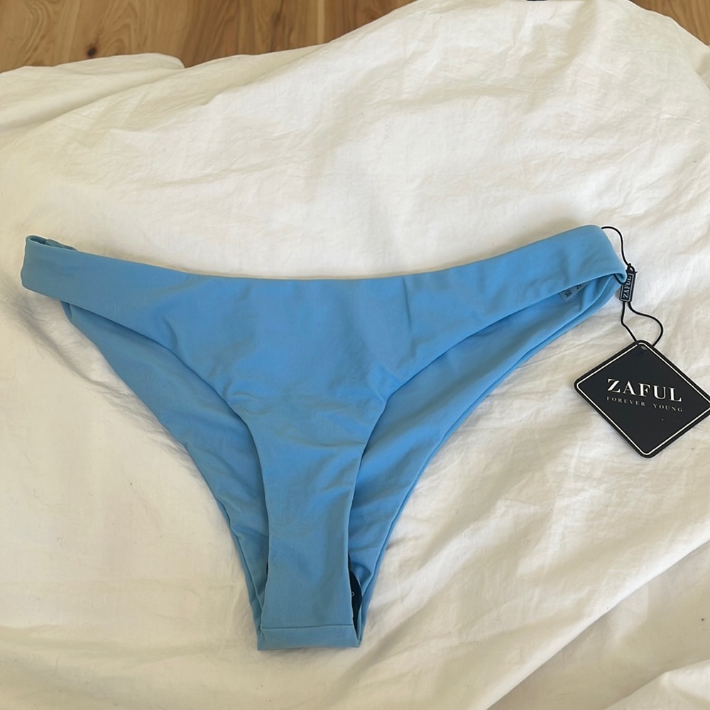 Women’s bikini bottom